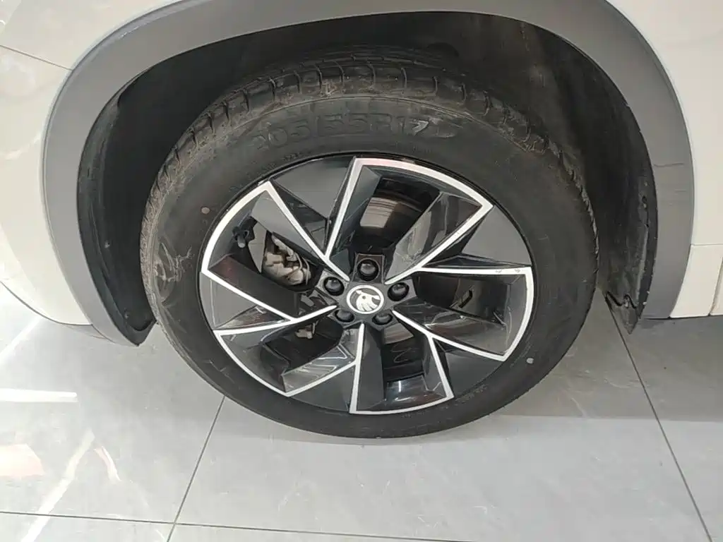 Skoda Kamiq — миниатюра 23