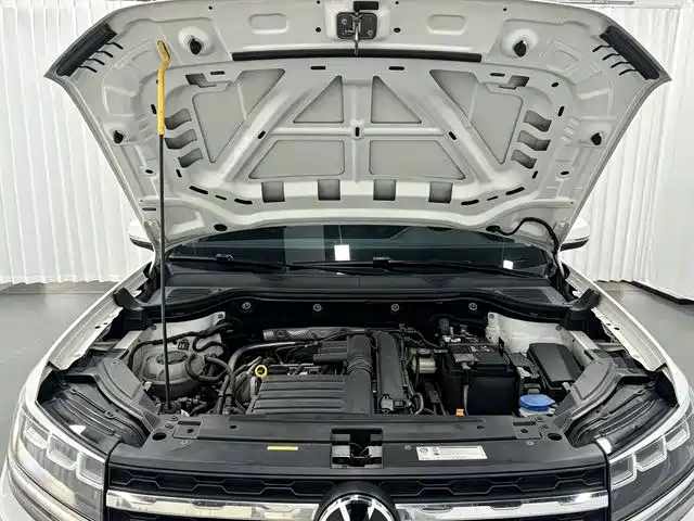 Volkswagen Tharu — миниатюра 5