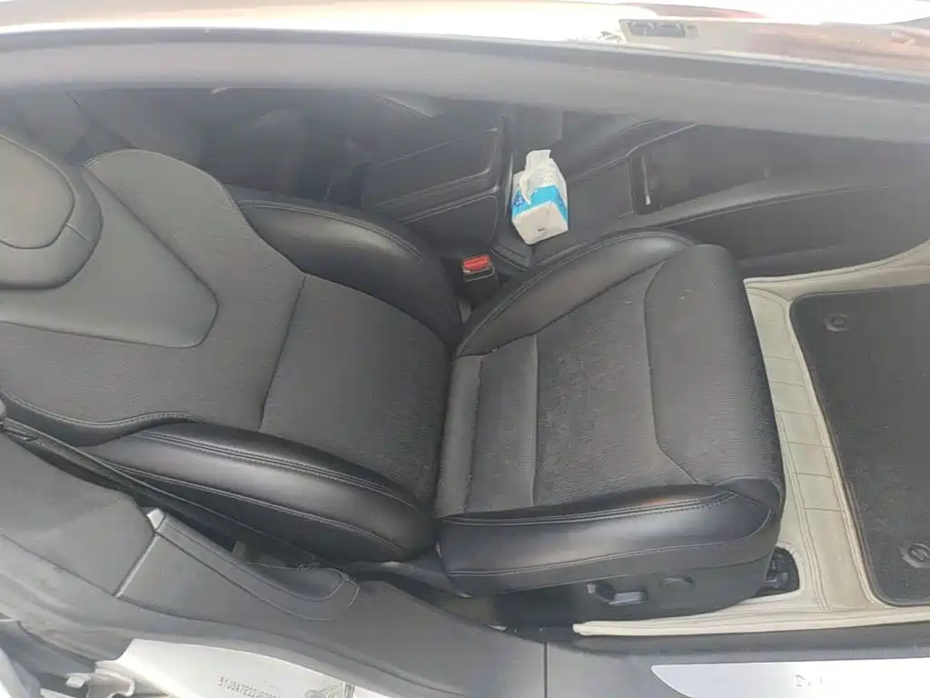 Tesla Model S — миниатюра 25