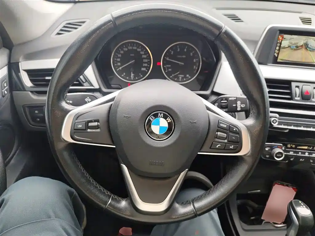BMW X1 2016 sDrive18Li Premium