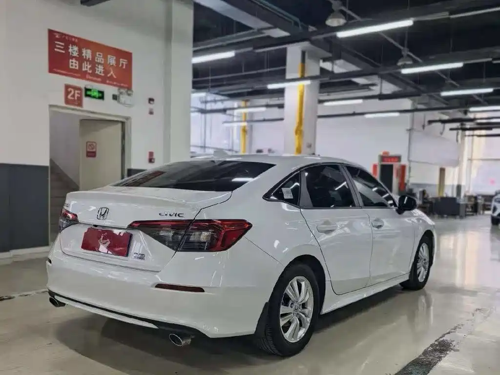 Honda Civic — миниатюра 11