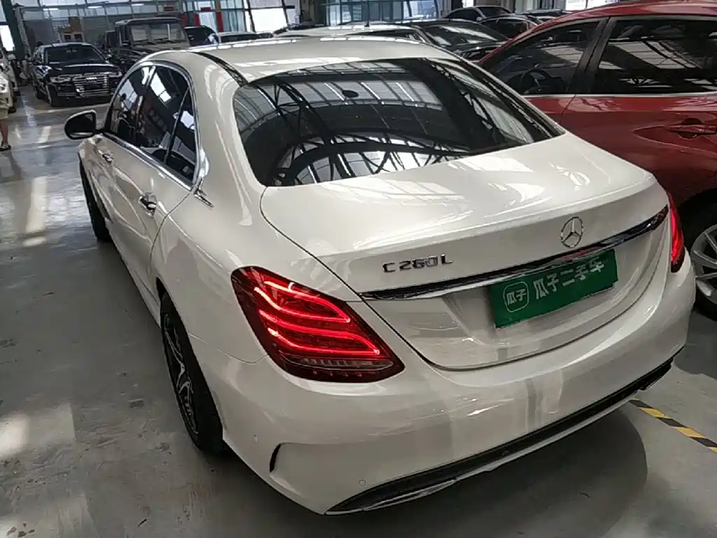 Mercedes-Benz C-Class — миниатюра 5
