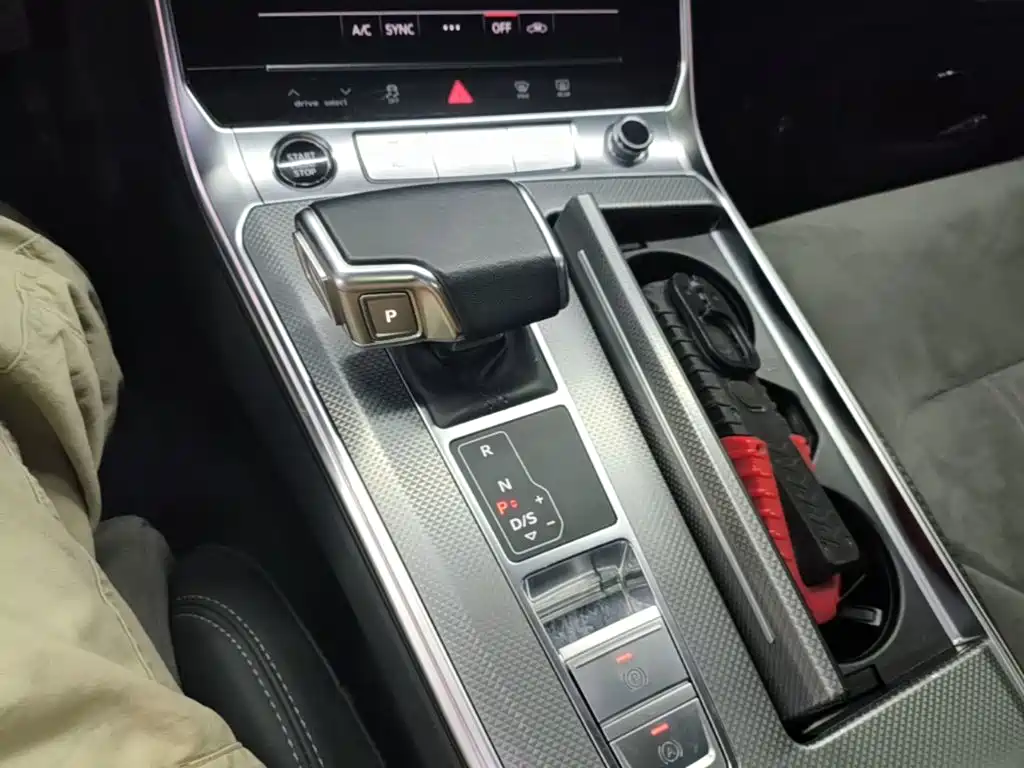 Audi A6L — миниатюра 14