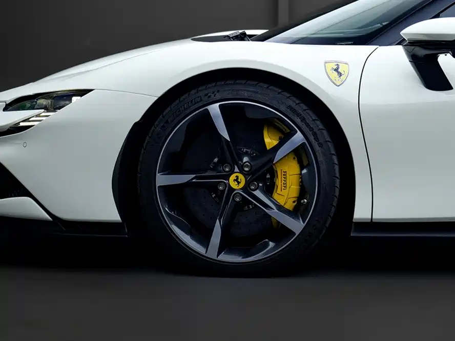 Ferrari SF90 — миниатюра 8