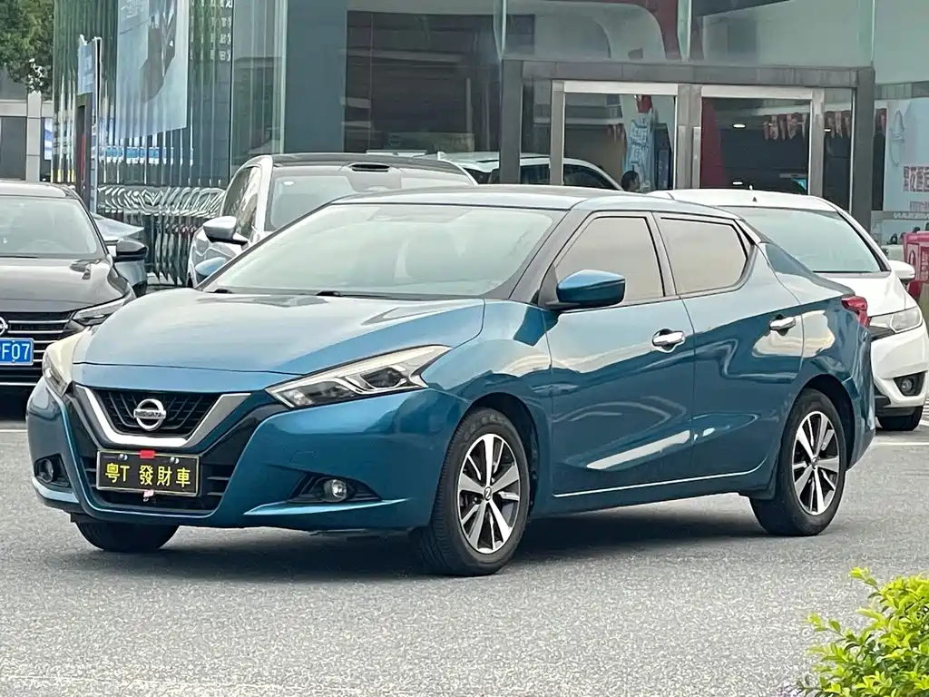 Nissan Bluebird