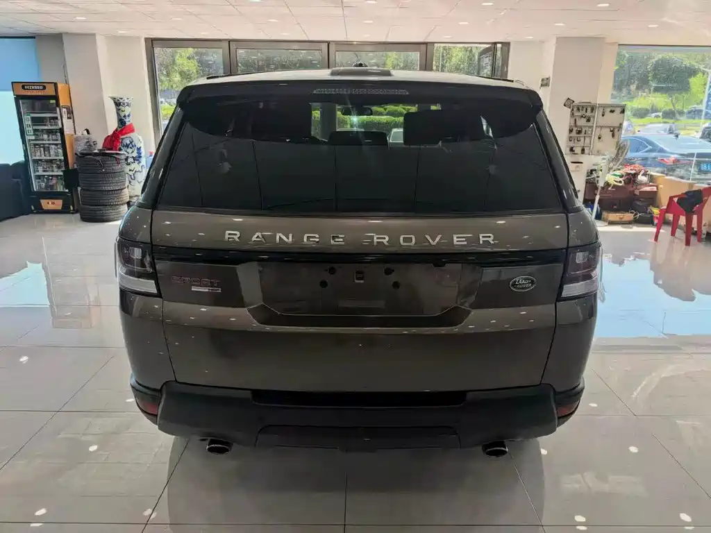 Land Rover Sport — миниатюра 8
