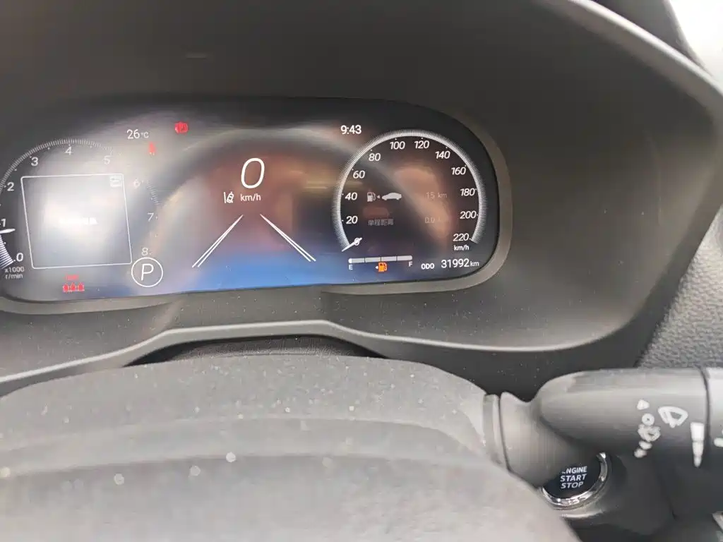 Toyota RAV4 — миниатюра 5
