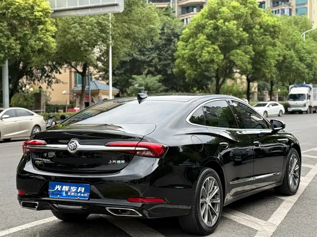 Buick LaCrosse — миниатюра 14
