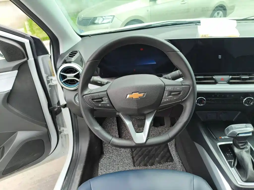 Chevrolet Monza — миниатюра 6