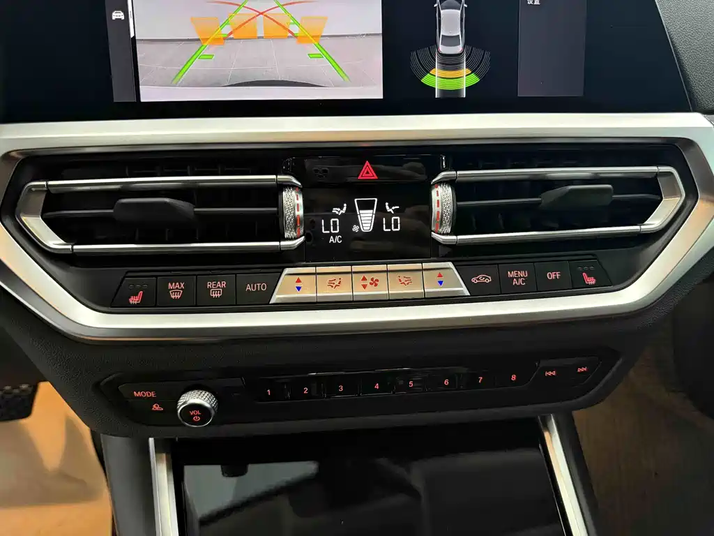 BMW 3 Series — миниатюра 13