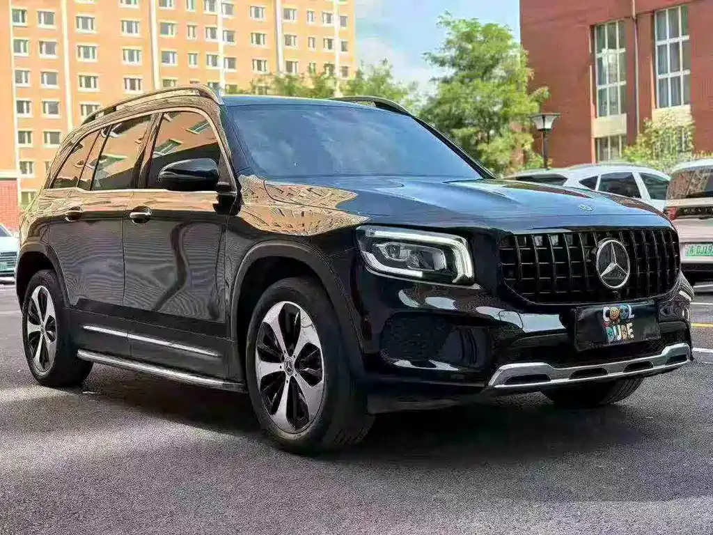 Mercedes-Benz GLB — миниатюра 3