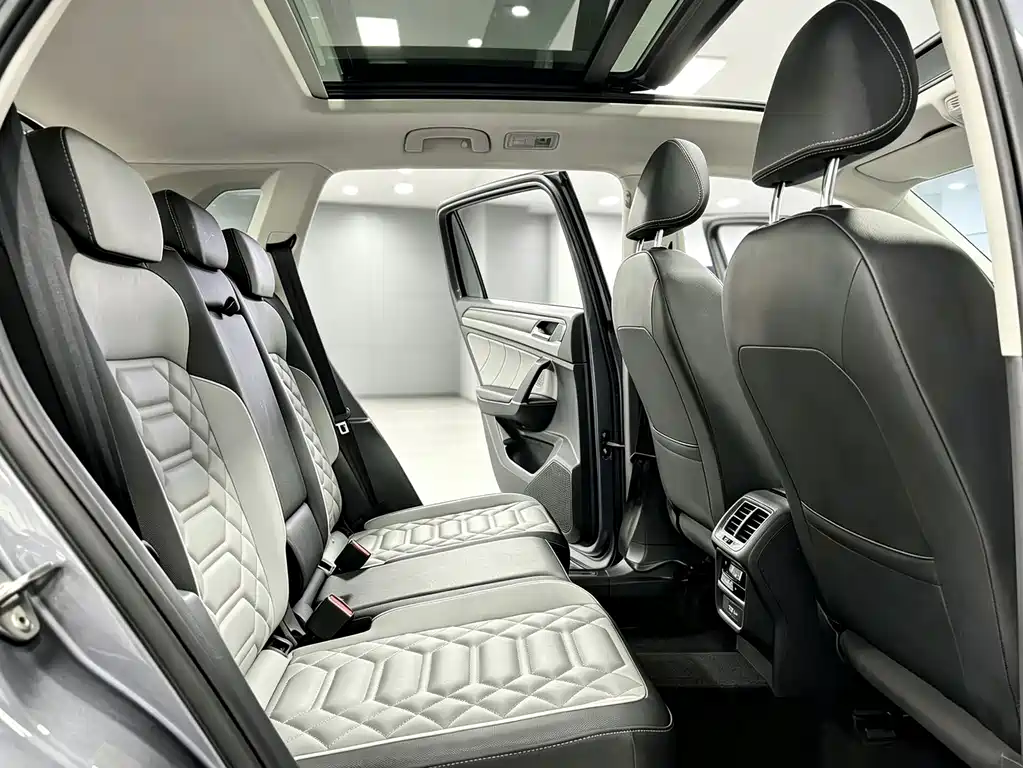 Volkswagen Tayron — миниатюра 8