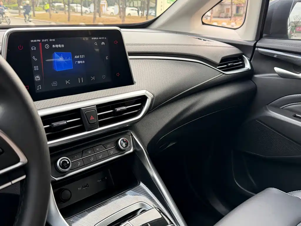 SAIC MAXUS EVERYONE 5