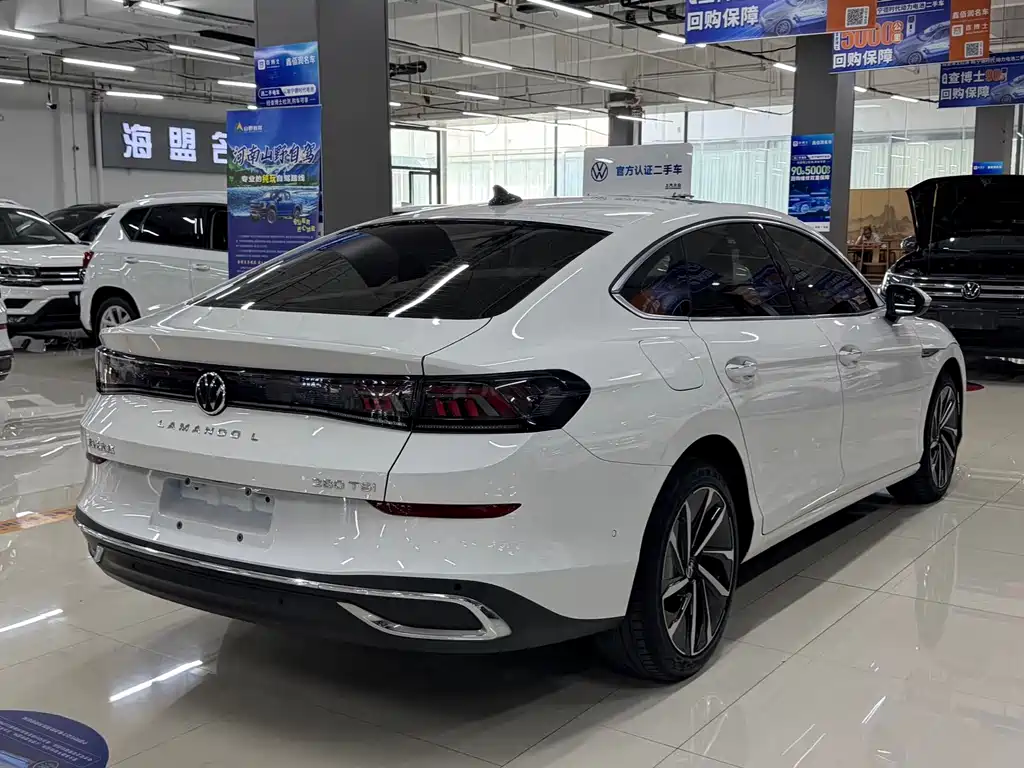 Volkswagen Lamando — миниатюра 3