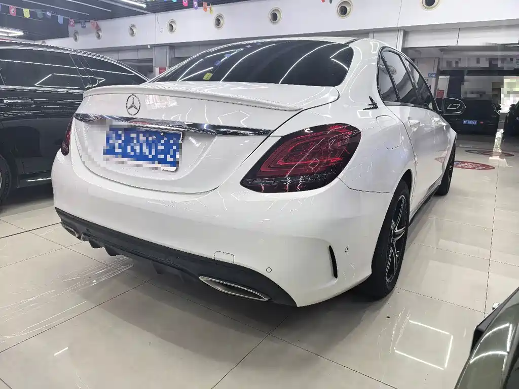 Mercedes-Benz C-Class — миниатюра 18
