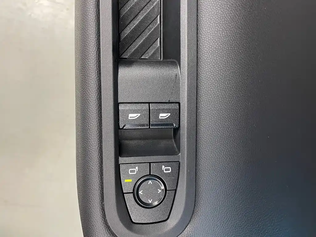 MINI MINI COOPER EV — миниатюра 10
