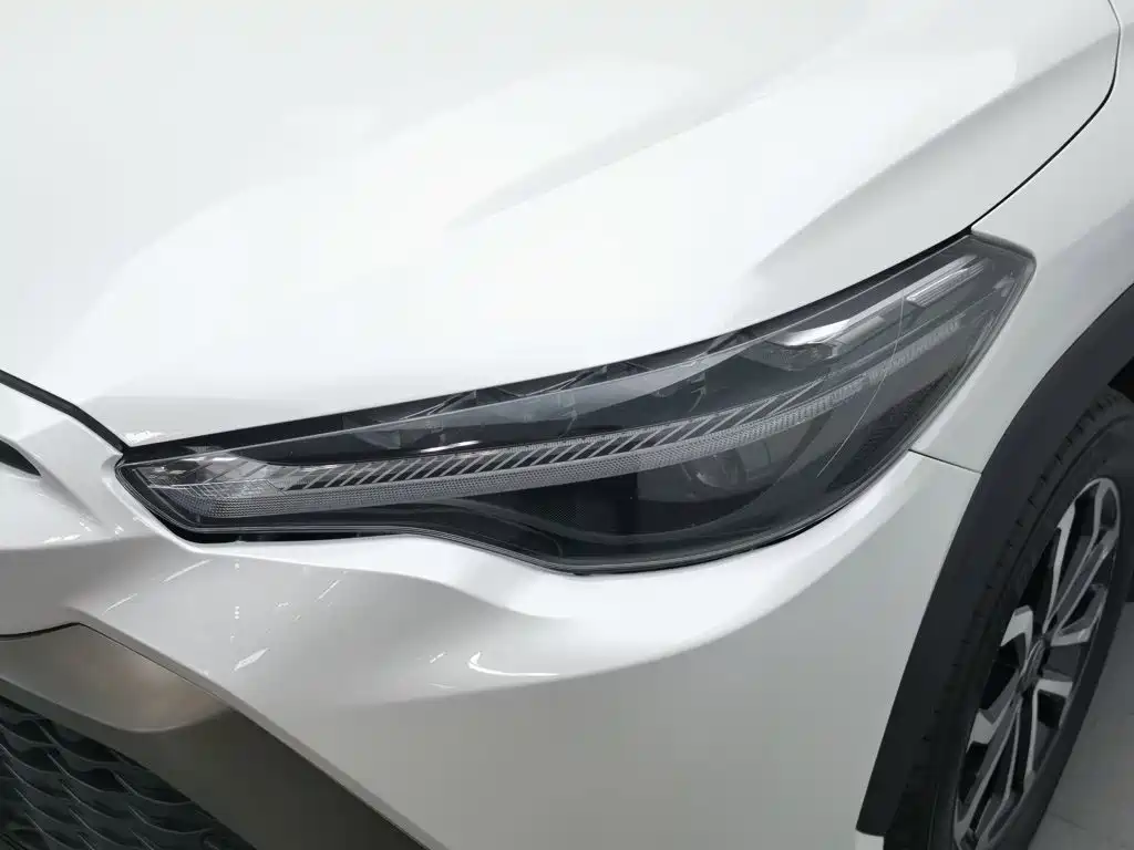Toyota Frontlander — миниатюра 7