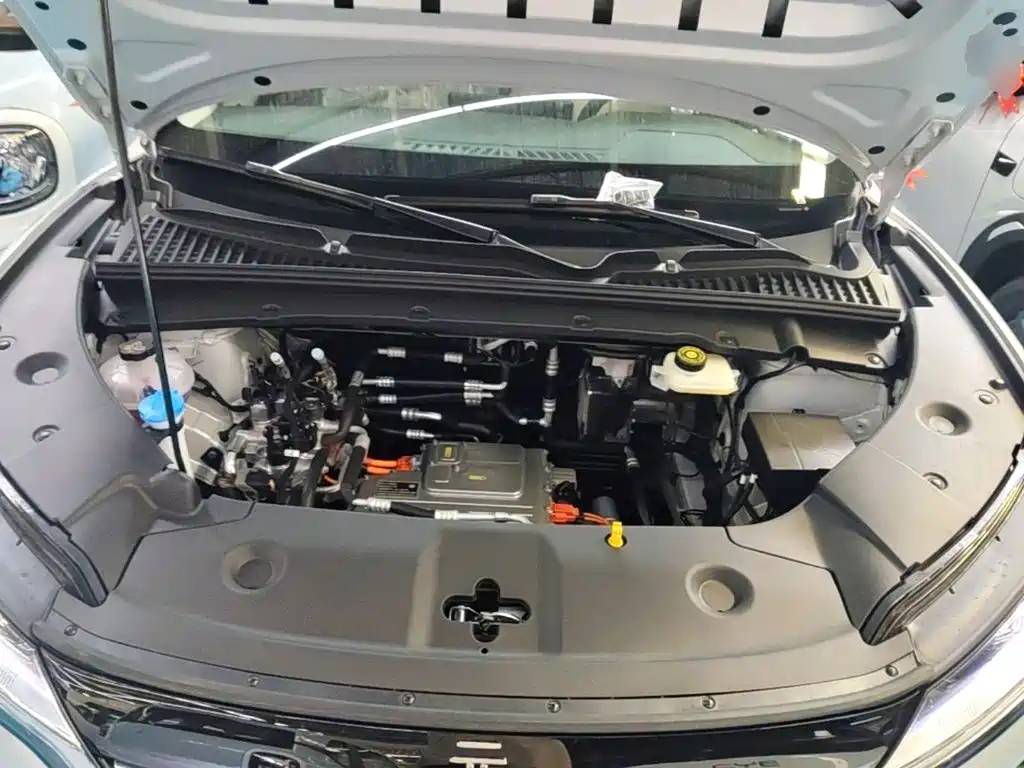 BYD Yuan UP — миниатюра 20