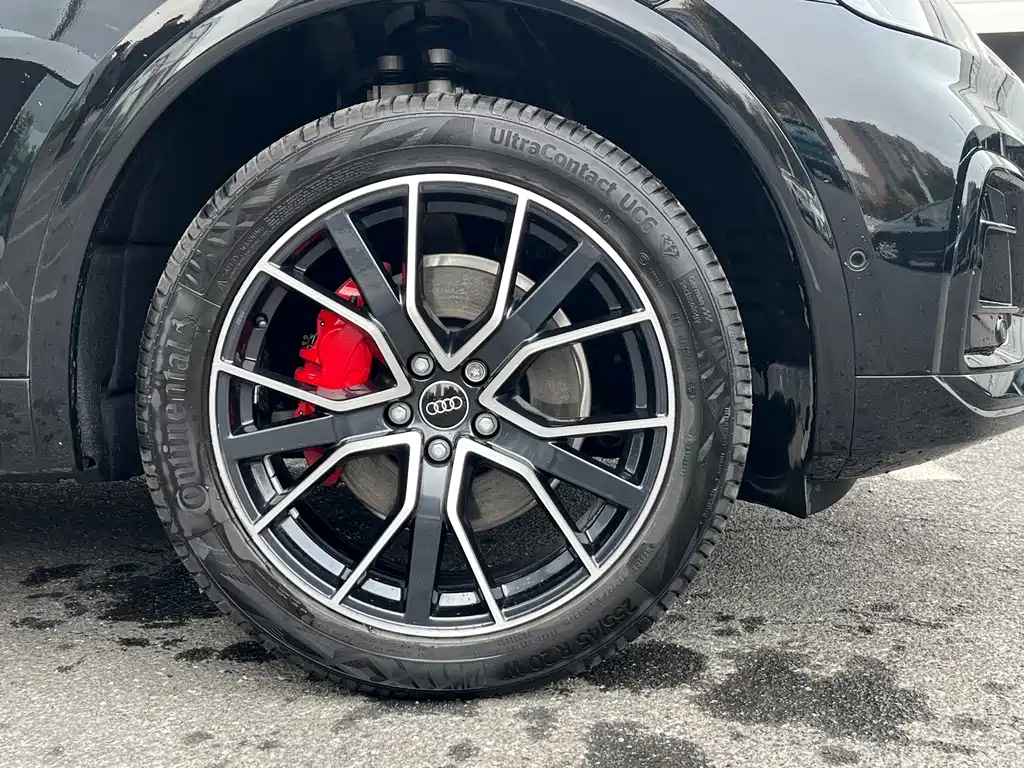 Audi Q5L — миниатюра 14