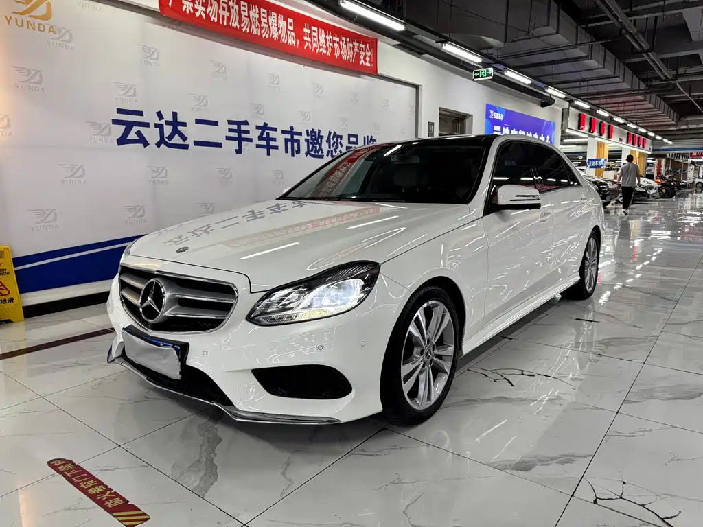 Mercedes-Benz E-Class — миниатюра 2