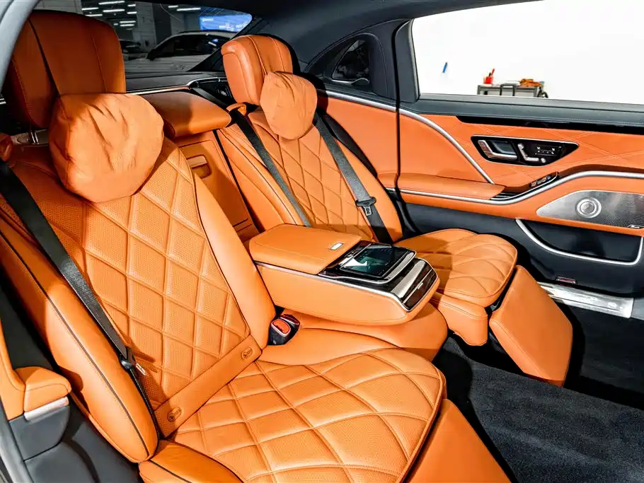 Mercedes-Benz S-Class — миниатюра 22