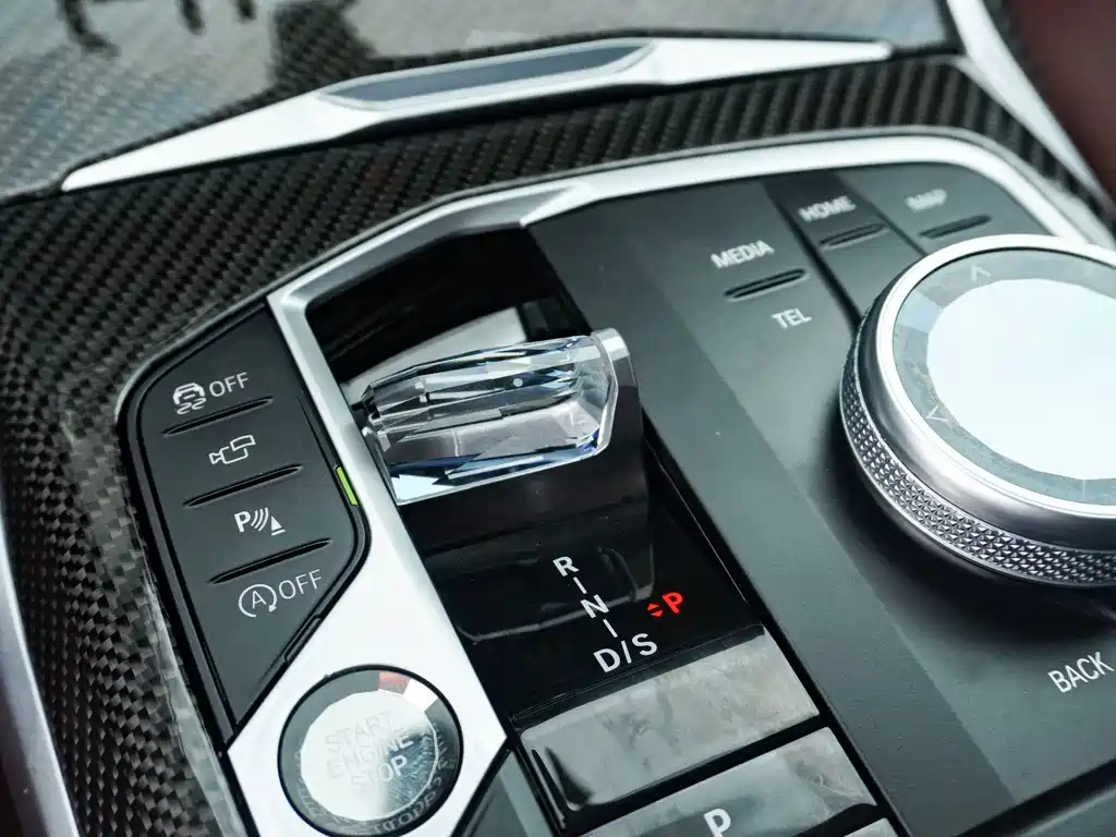 BMW 3 Series — миниатюра 26