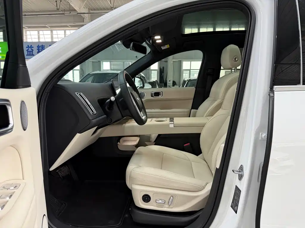 Li Auto Li L6 — миниатюра 8