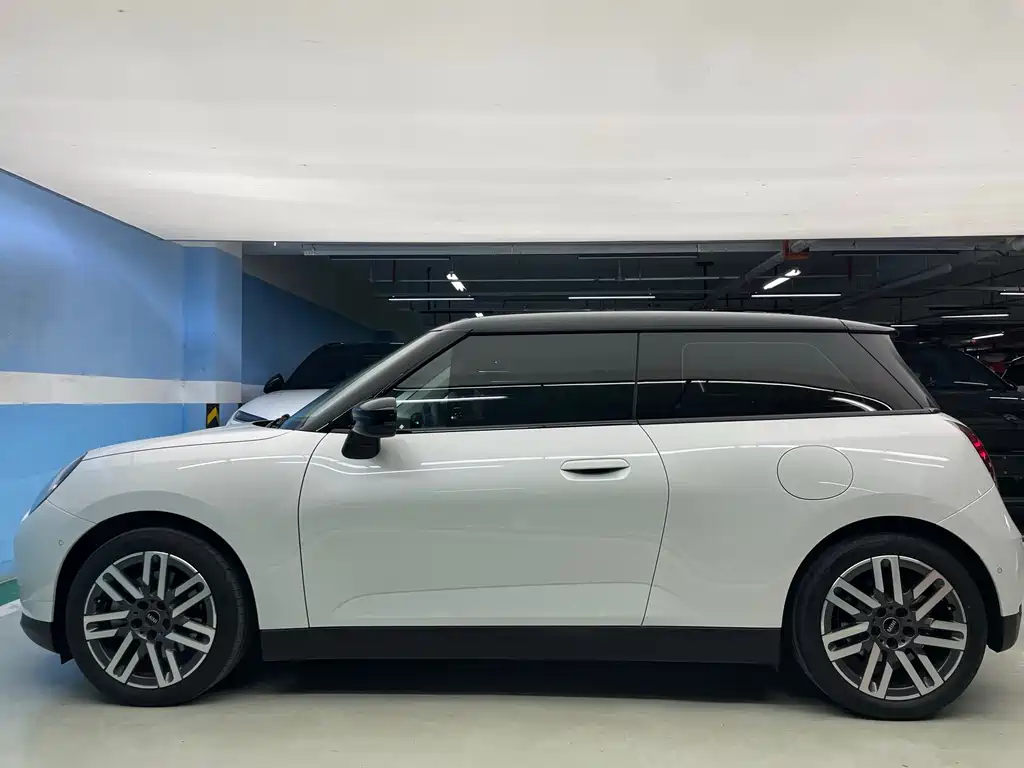 MINI MINI COOPER EV — миниатюра 5