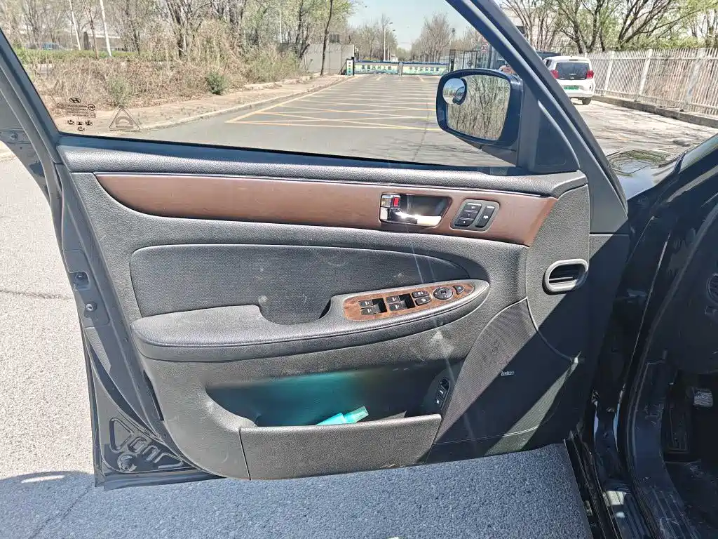 Hyundai Лоуренс. — миниатюра 12