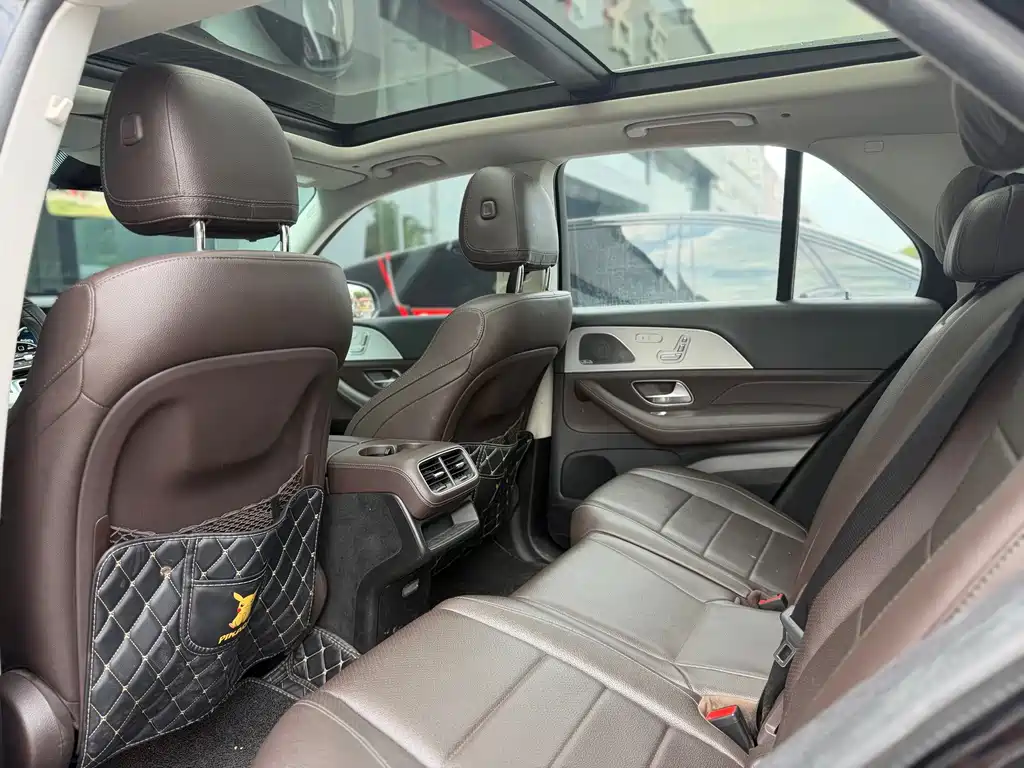 Mercedes-Benz GLE (Import) — миниатюра 8