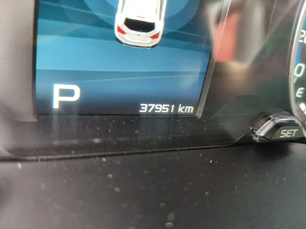 Geely Vision S1 — миниатюра 8