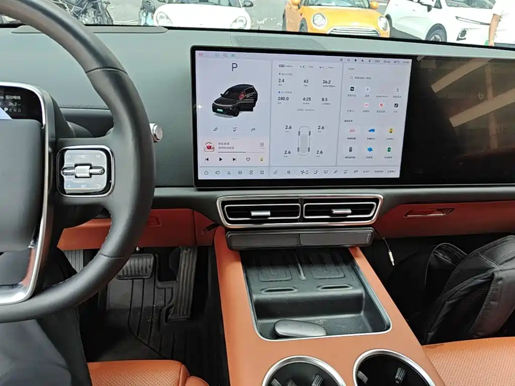 Li Auto Li L8 — миниатюра 10