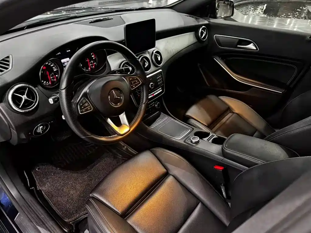 Mercedes-Benz CLA (Import) — миниатюра 9