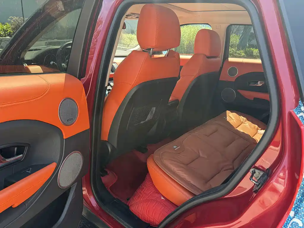 Land Rover Evoque (Import) — миниатюра 5