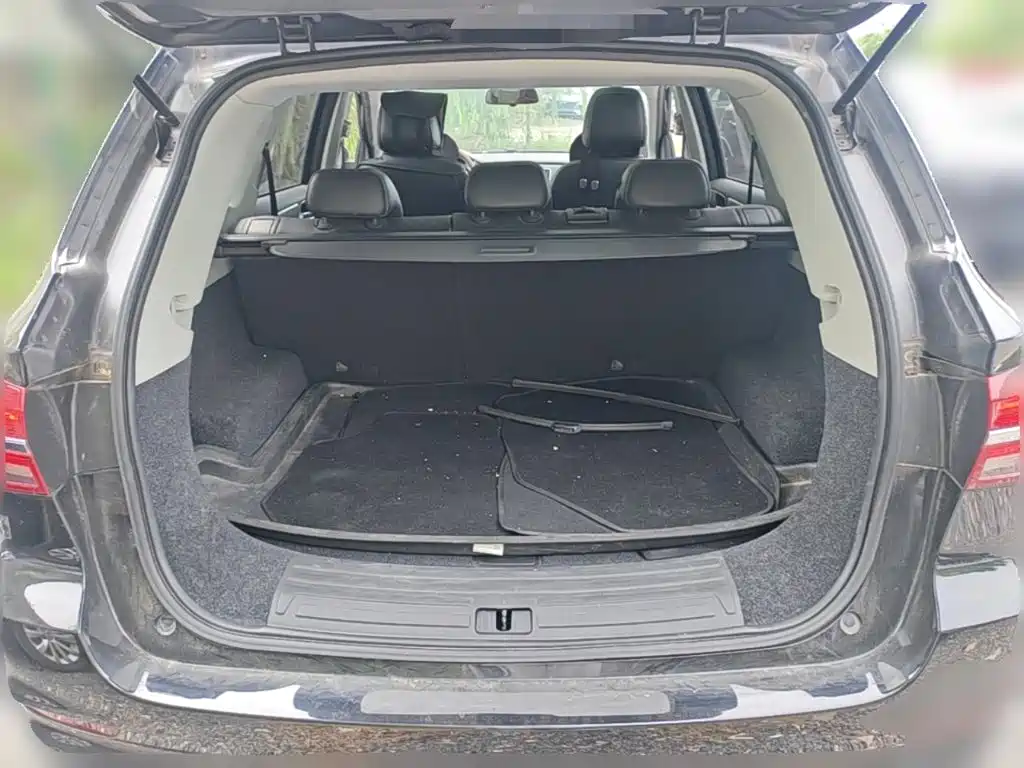 Roewe RX5 — миниатюра 24