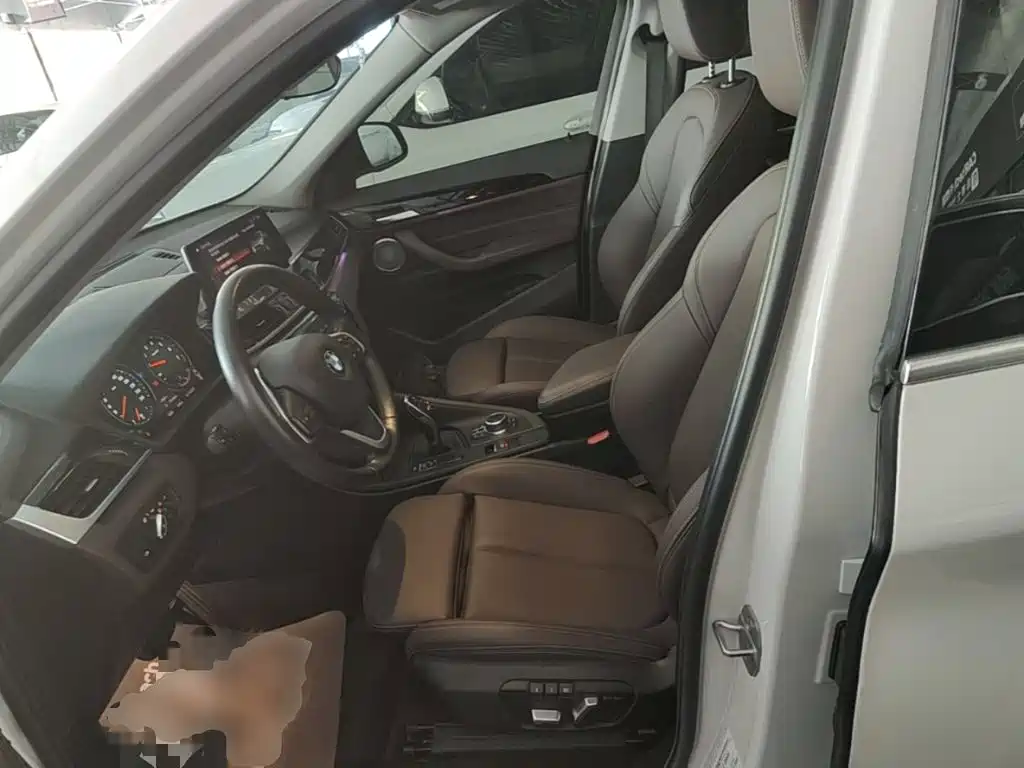 BMW X1 — миниатюра 15