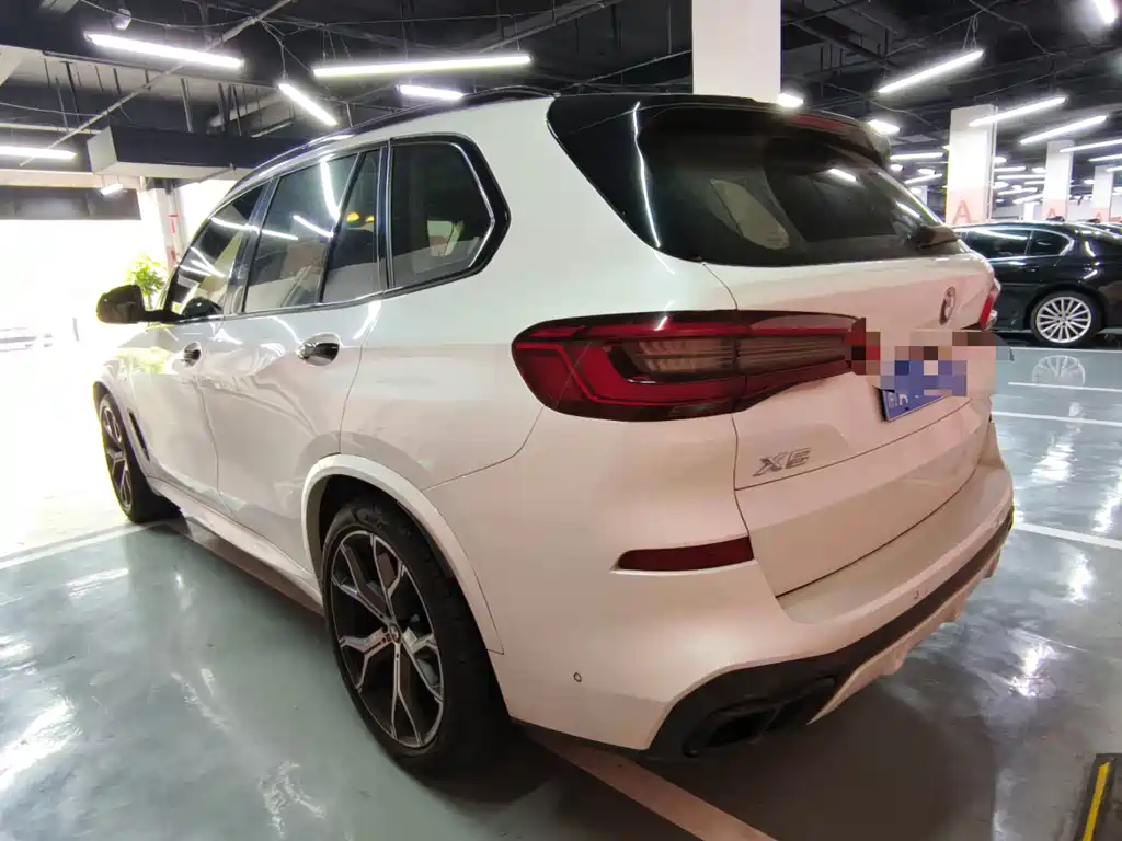 BMW X5 (Import) — миниатюра 8