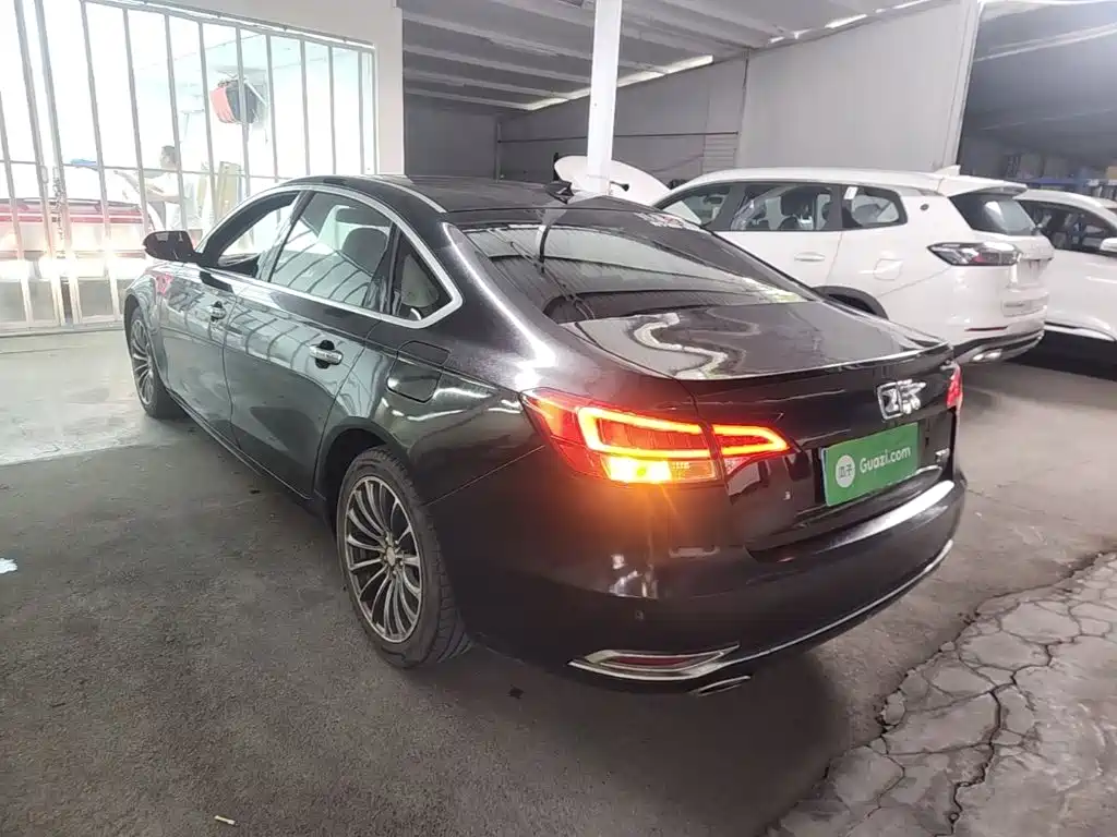 Zotye Zotye Z700 — миниатюра 5