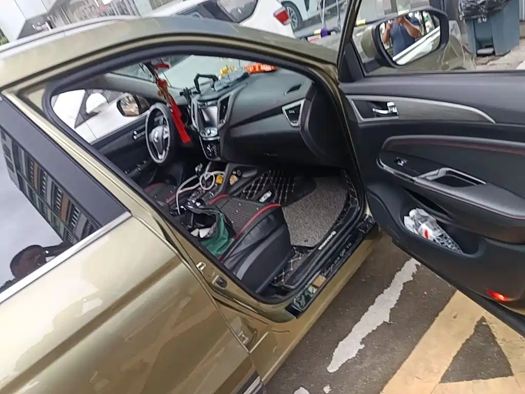 Changan CS75 — миниатюра 18