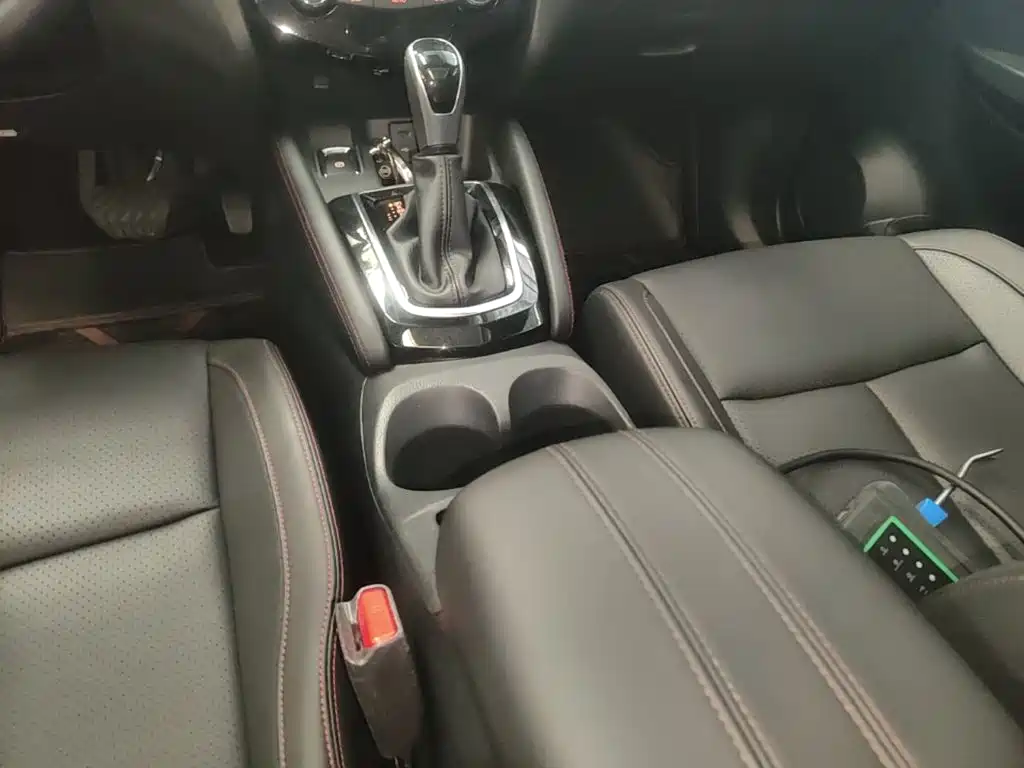 Nissan Qashqai — миниатюра 14