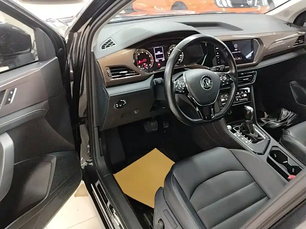 Volkswagen Tharu — миниатюра 16