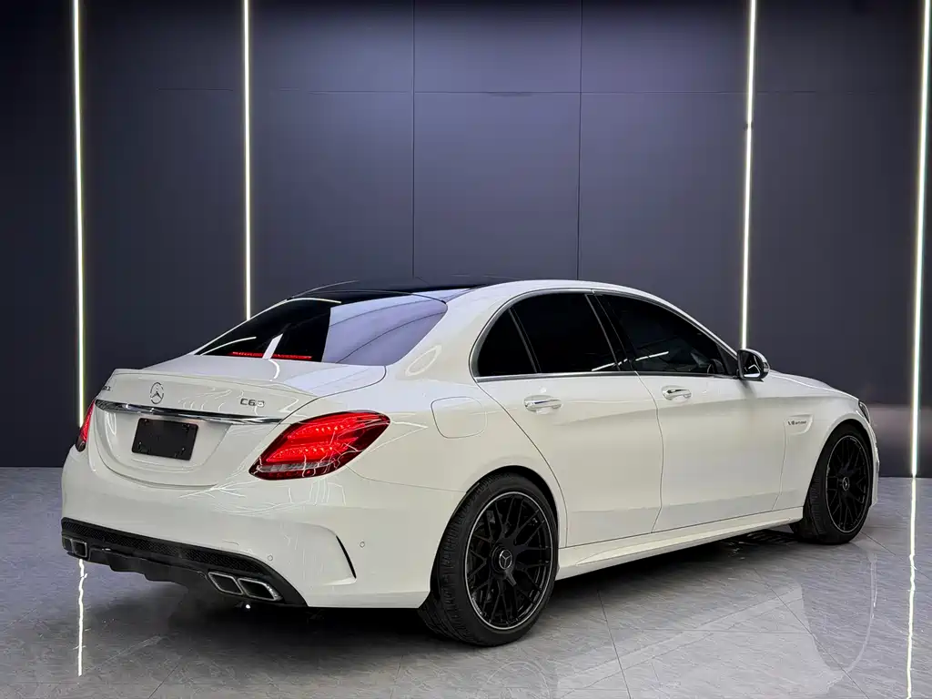 MERCEDES-BENZ C CLASS AMG