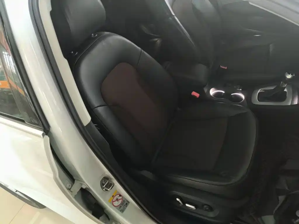 Audi Q3 — миниатюра 25