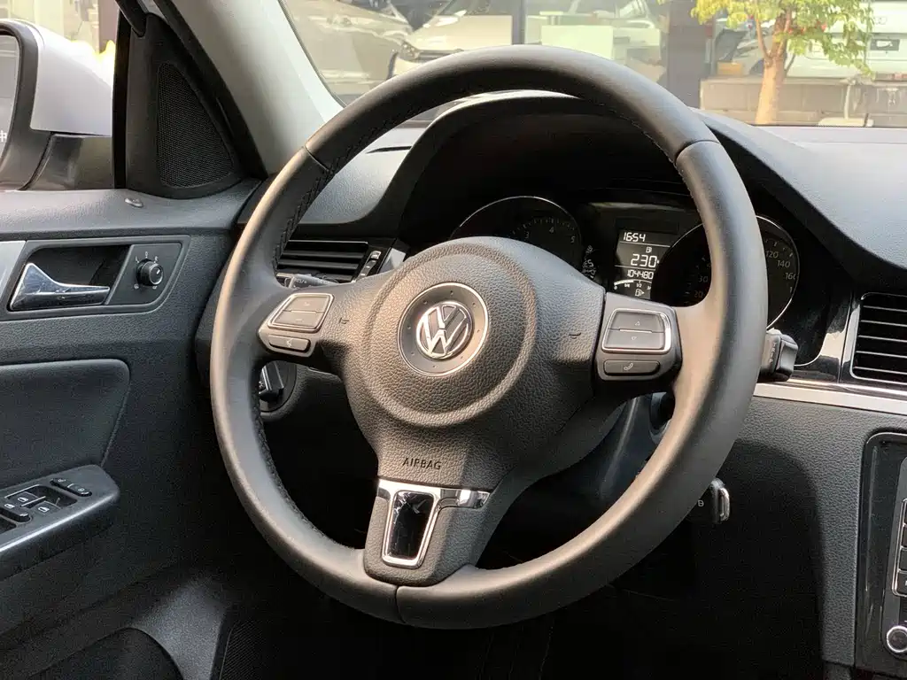 Volkswagen Bora — миниатюра 11