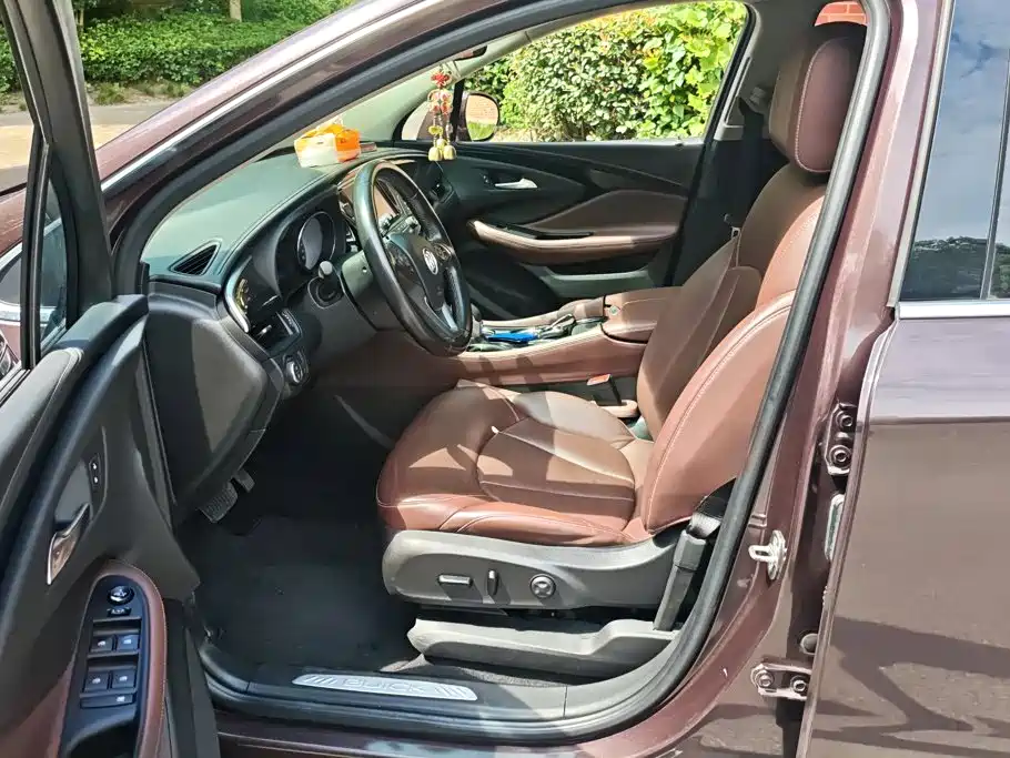 Buick Envision Plus — миниатюра 9