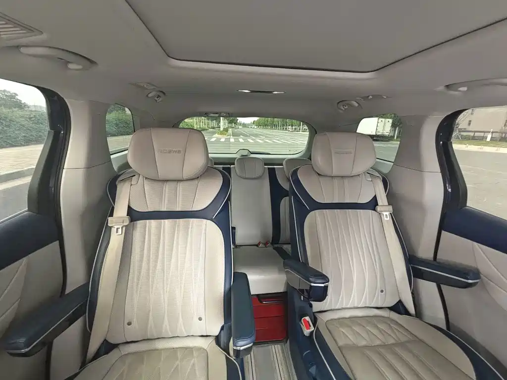 Roewe iMAX8 — миниатюра 7