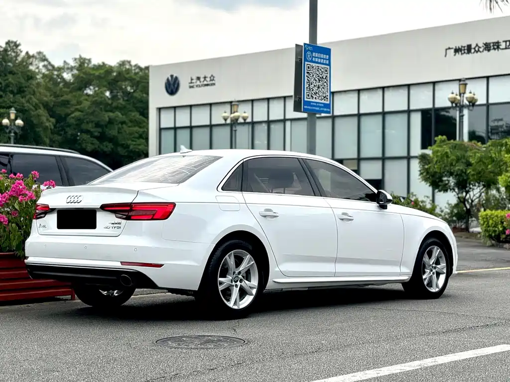 Audi A4L — миниатюра 8