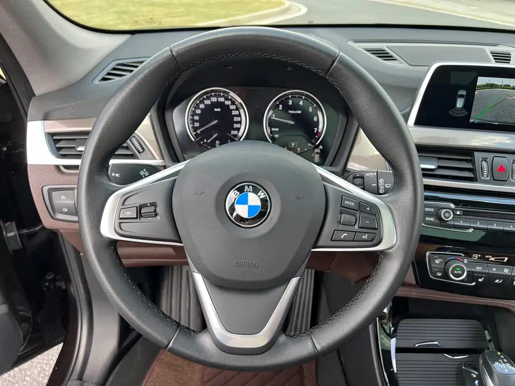 BMW X1 — миниатюра 14