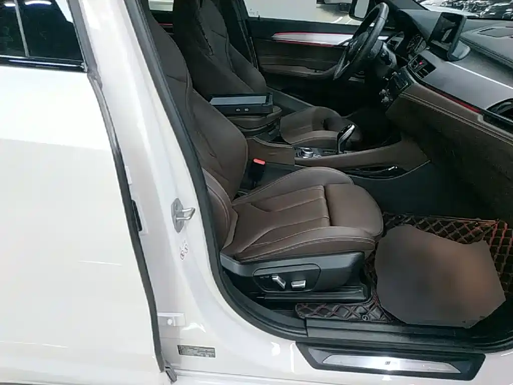 BMW X2 — миниатюра 25