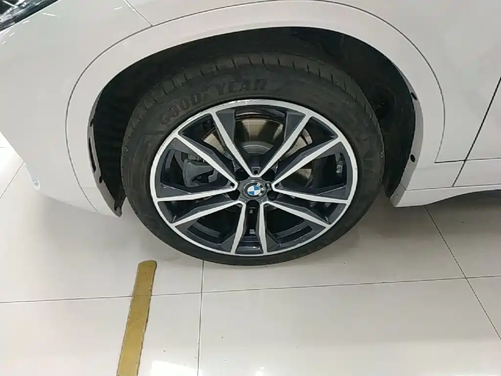 BMW X2 — миниатюра 23